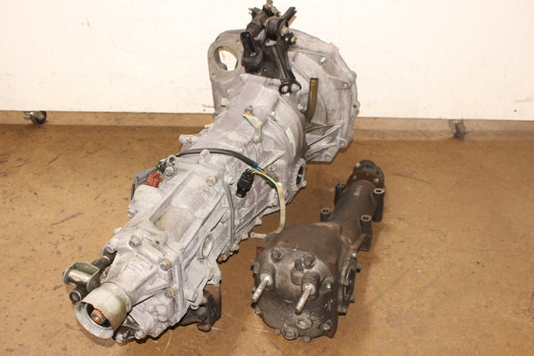2005 - 2007 Subaru Impreza WRX Turbo 5 - Speed Manual Transmission + Rear DIFF JDM EJ255