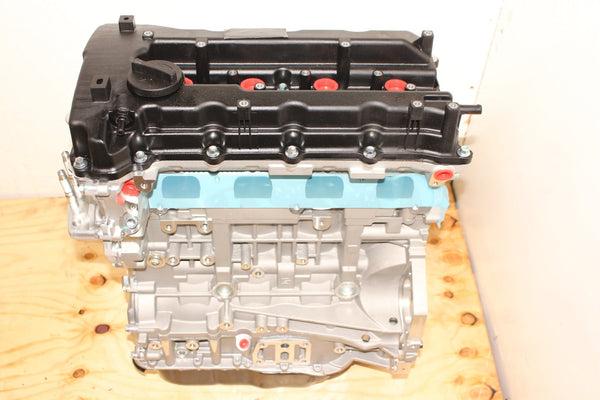 Brand New 2010 2011 2012 Hyundai Santa Fe Engine 2.4L G4KE Theta II MPi 4 - Cylinder Motor